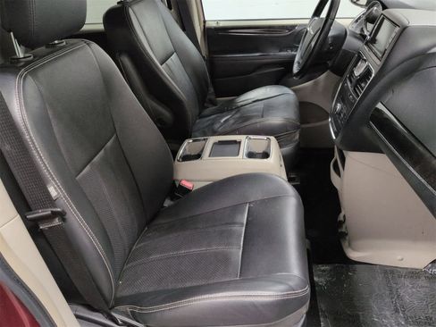 Used 2012 Chrysler Town & Country Touring w/ Entertainment Group #1 image 22