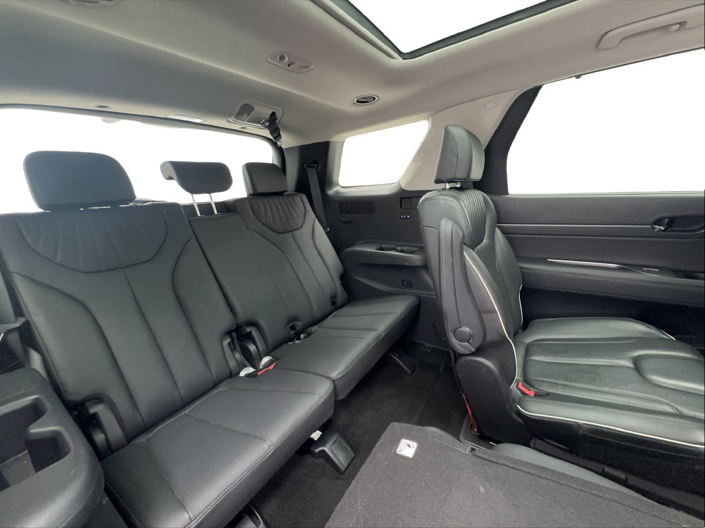 Used 2024 Hyundai Palisade Limited FWD image 32