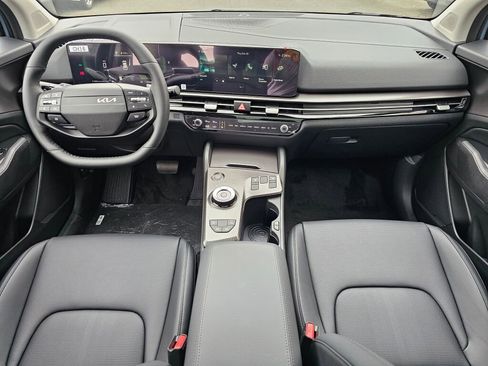 New 2026 Kia Sportage EX image 9