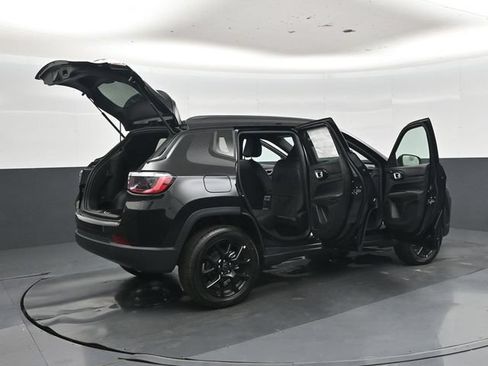 New 2026 Jeep Compass Latitude AWD/4WD image 52