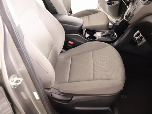 Used 2018 Hyundai Santa Fe Sport image 12