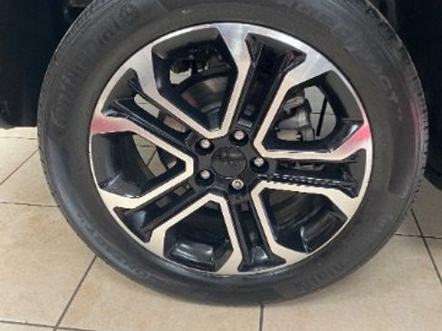 Used 2023 Jeep Compass Limited AWD/4WD image 30
