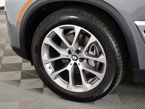 Used 2024 BMW X5 xDrive40i w/ Premium Package AWD/4WD image 53