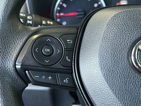 Used 2019 Toyota RAV4 XLE image 21