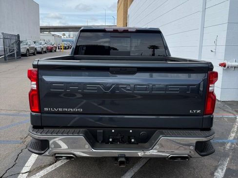 Used 2021 Chevrolet Silverado 1500 LTZ w/ LTZ Premium Package AWD/4WD image 5
