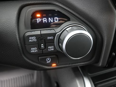New 2026 RAM 1500 Lone Star AWD/4WD image 3
