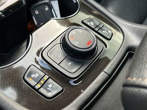 Used 2021 GMC Acadia AT4 w/ Technology Package image 34