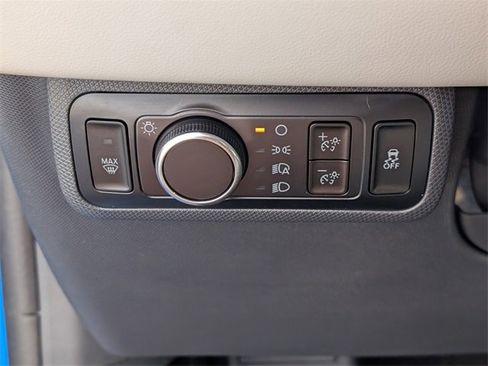 Used 2024 Ford Mustang Mach-E Premium image 30