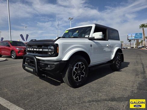 Certified 2023 Ford Bronco Outer Banks AWD/4WD image 3