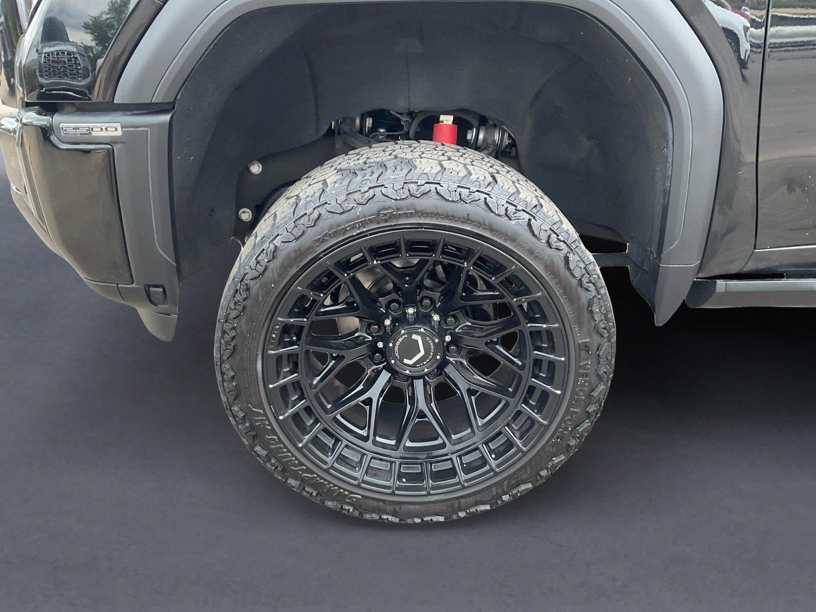 Used 2024 GMC Sierra 2500 AT4 w/ AT4 Premium Plus Package AWD/4WD image 14