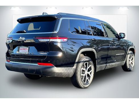 Used 2024 Jeep Grand Cherokee L Limited w/ Luxury Tech Group II image 13