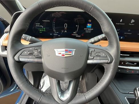 Certified 2024 Cadillac XT4 Premium Luxury image 12