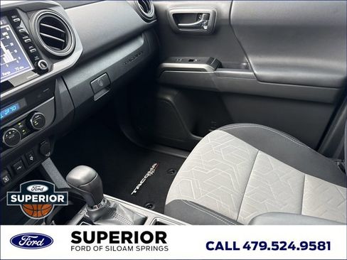 Used 2023 Toyota Tacoma TRD Sport w/ Technology Package image 22
