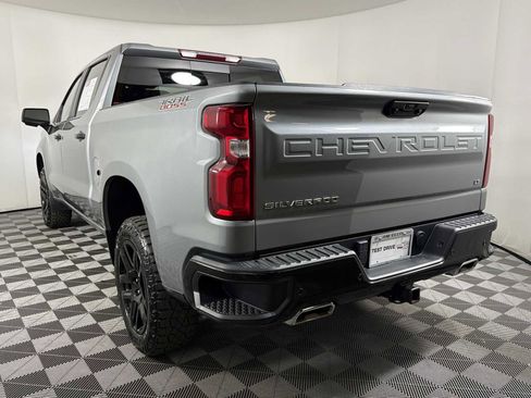 Used 2024 Chevrolet Silverado 1500 LT Trail Boss w/ LT Trail Boss Premium Package AWD/4WD image 4