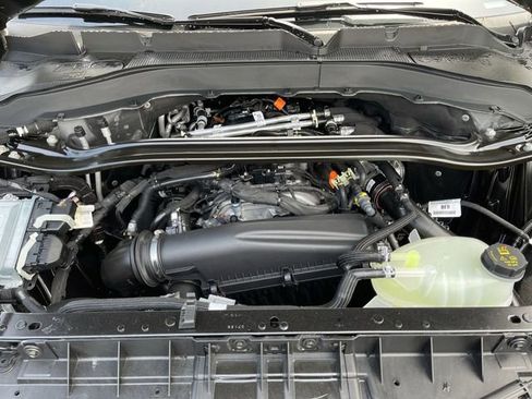 New 2026 Ford Explorer ST-Line w/ ST-Line Street Pack AWD/4WD image 12