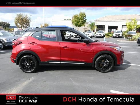 Used 2023 Nissan Kicks SR image 5