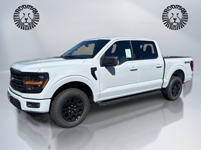 New 2026 Ford F150 XLT w/ Equipment Group 302A MID AWD/4WD 360° Tour