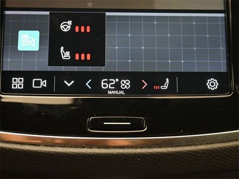 Used 2024 Volvo XC90 B6 Plus w/ Protection Package Premier image 22