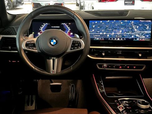Certified 2026 BMW X5 M60i image 5