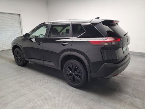 Used 2023 Nissan Rogue SV FWD image 3