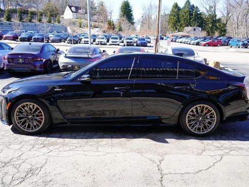 Used 2023 Cadillac CT5 V Blackwing w/ LPO, Bronce Accent Package image 11
