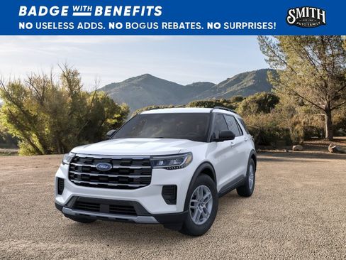 New 2026 Ford Explorer Active RWD image 3