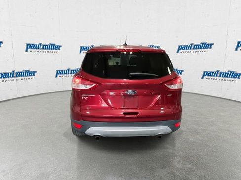 Used 2016 Ford Escape SE FWD image 10