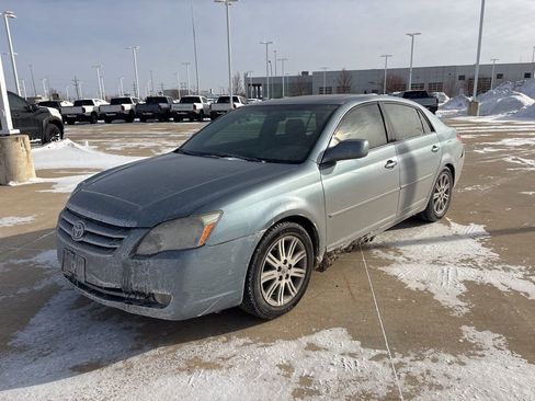 Used 2006 Toyota Avalon XL image 8