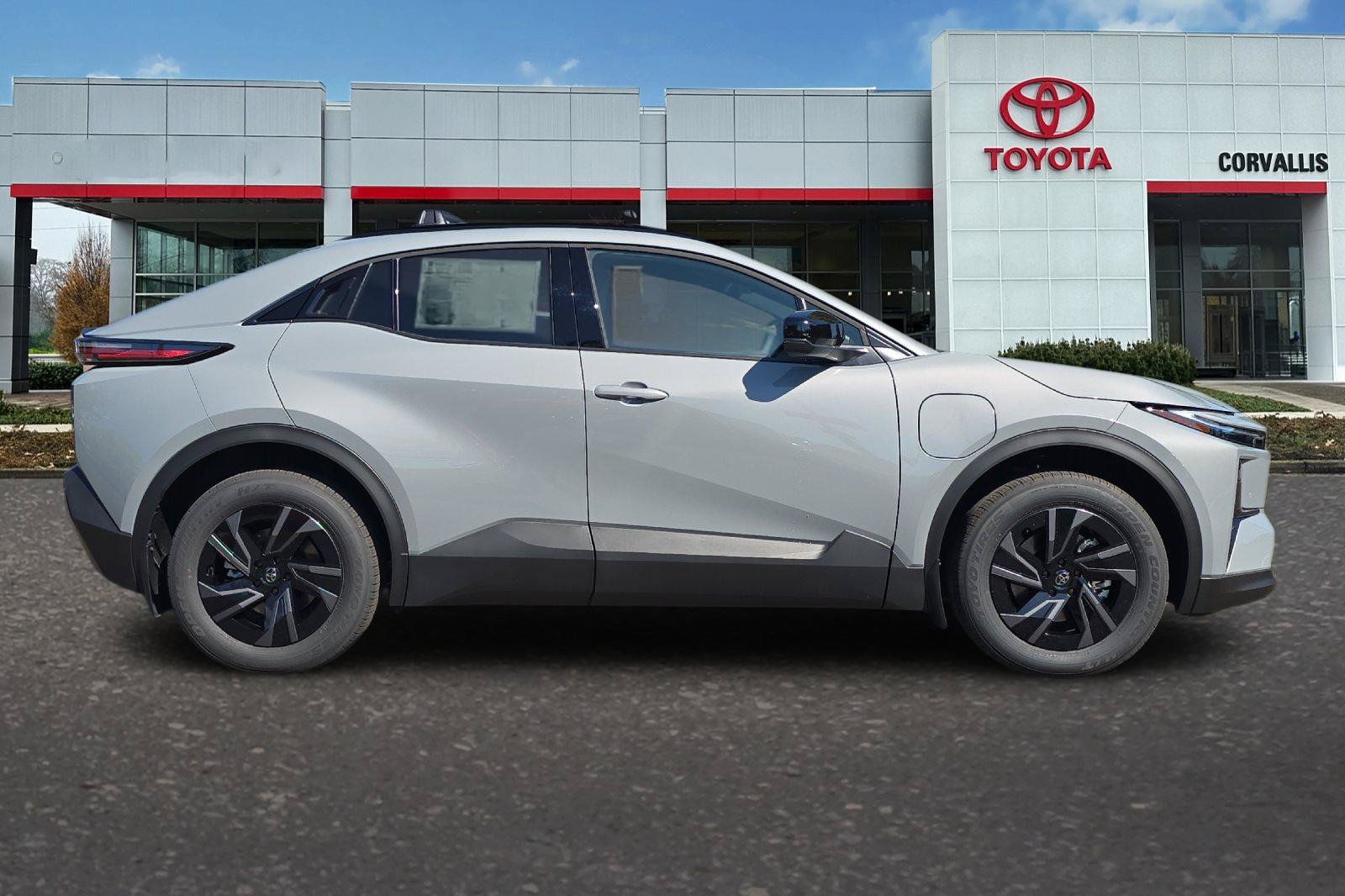 New 2026 Toyota C-HR AWD/4WD image 4