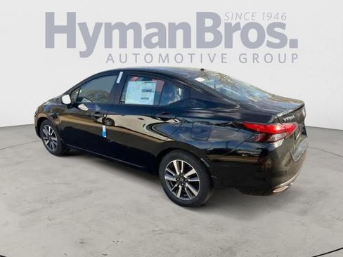 Certified 2024 Nissan Versa S w/ S Plus Package FWD image 9