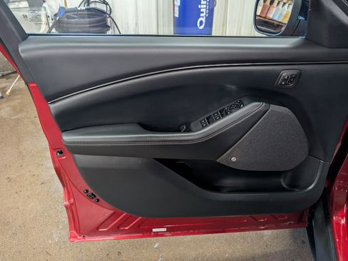 Used 2021 Ford Mustang Mach-E Premium image 14