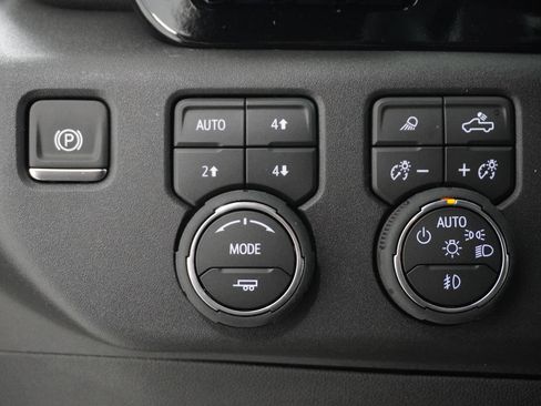 New 2026 Chevrolet Silverado 1500 ZR2 w/ Dark Appearance Package image 17