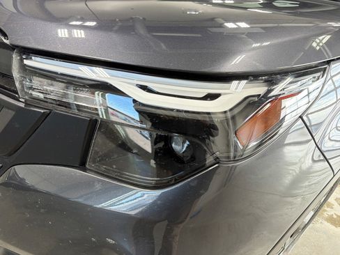 Certified 2025 Subaru Forester image 10