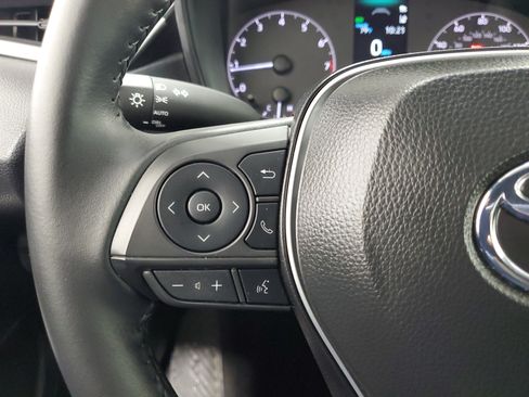 Used 2025 Toyota Corolla SE FWD image 21