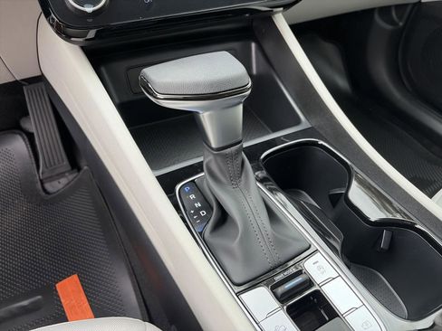 New 2026 Hyundai Tucson SEL FWD image 15
