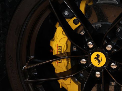 Certified 2018 Ferrari 488 Spider RWD image 32