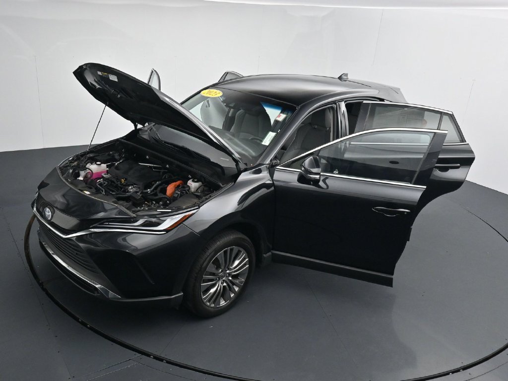 Used 2023 Toyota Venza Limited AWD/4WD image 40