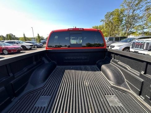 Used 2025 Nissan Frontier PRO-4X w/ Interior Protection Package AWD/4WD image 14
