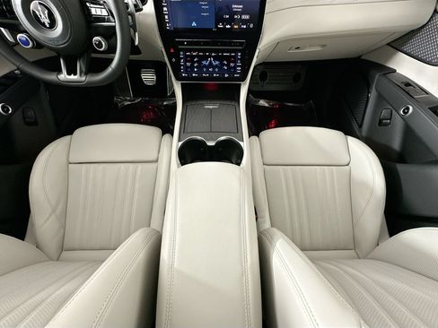 New 2026 Maserati Grecale Modena AWD/4WD image 22
