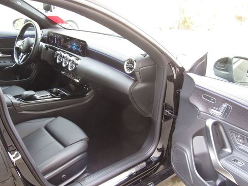 Certified 2023 Mercedes-Benz CLA 250 4MATIC w/ Premium Package image 17