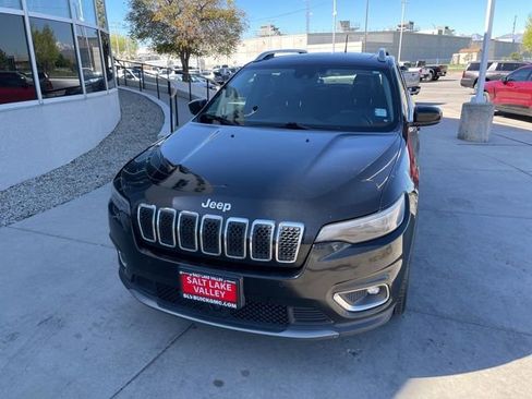 Used 2019 Jeep Cherokee Limited w/ Luxury Group FWD image 1