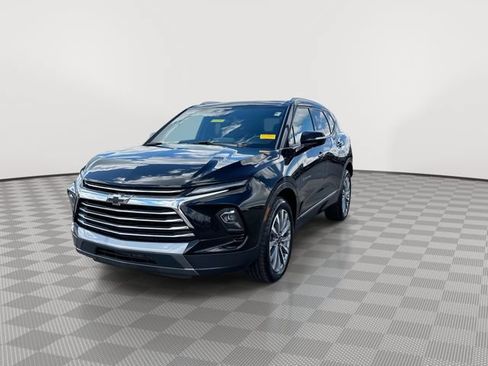 Certified 2023 Chevrolet Blazer Premier w/ Enhanced Convenience Package AWD/4WD image 5