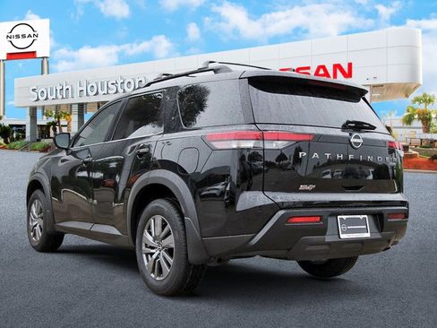New 2026 Nissan Pathfinder SV FWD image 3