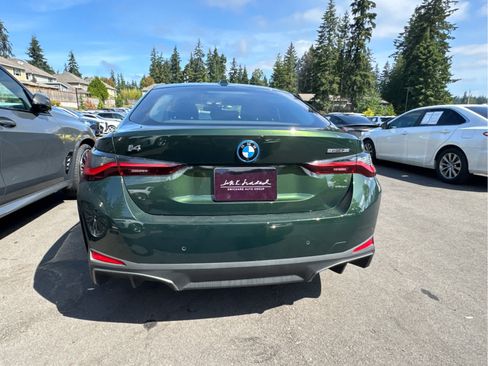Used 2023 BMW i4 eDrive35 RWD image 5