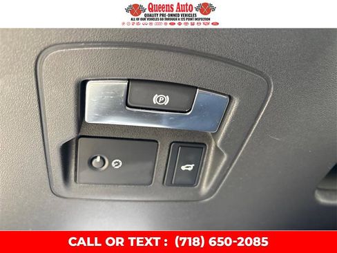 Used 2019 Land Rover Range Rover Velar R-Dynamic SE image 47