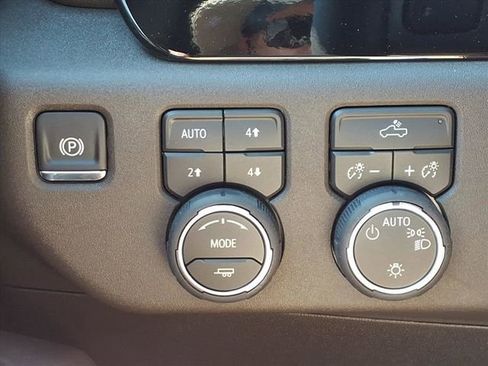 New 2026 Chevrolet Silverado 1500 LT AWD/4WD image 13