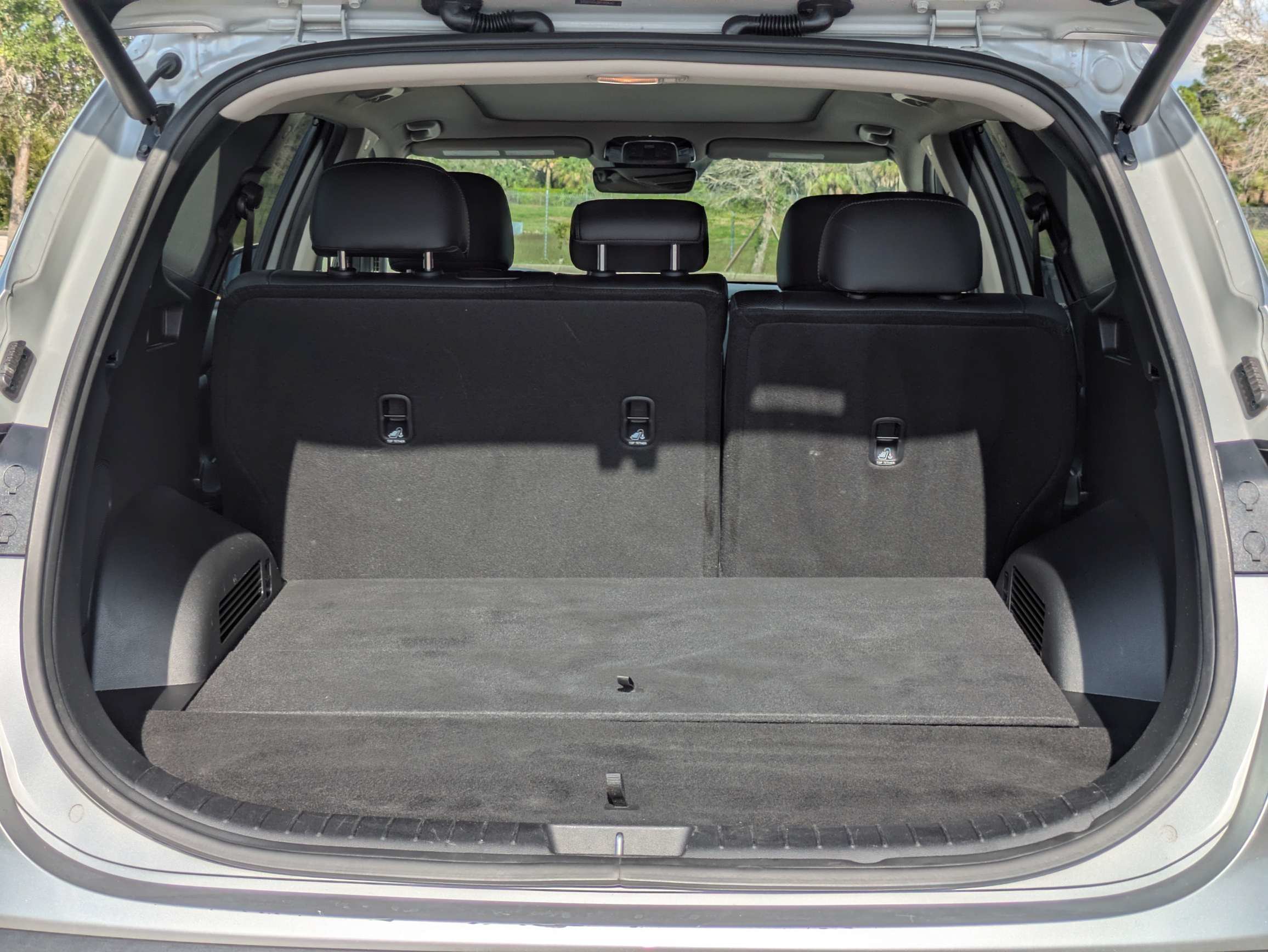 Used 2023 Hyundai Santa Fe SEL w/ Premium Package FWD image 13