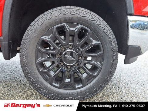 Certified 2025 Chevrolet Silverado 2500 LT w/ Leather Package image 10