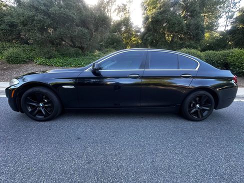 Used 2012 BMW 528i Sedan image 2