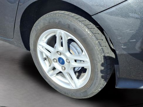 Used 2019 Ford Fiesta SE image 12